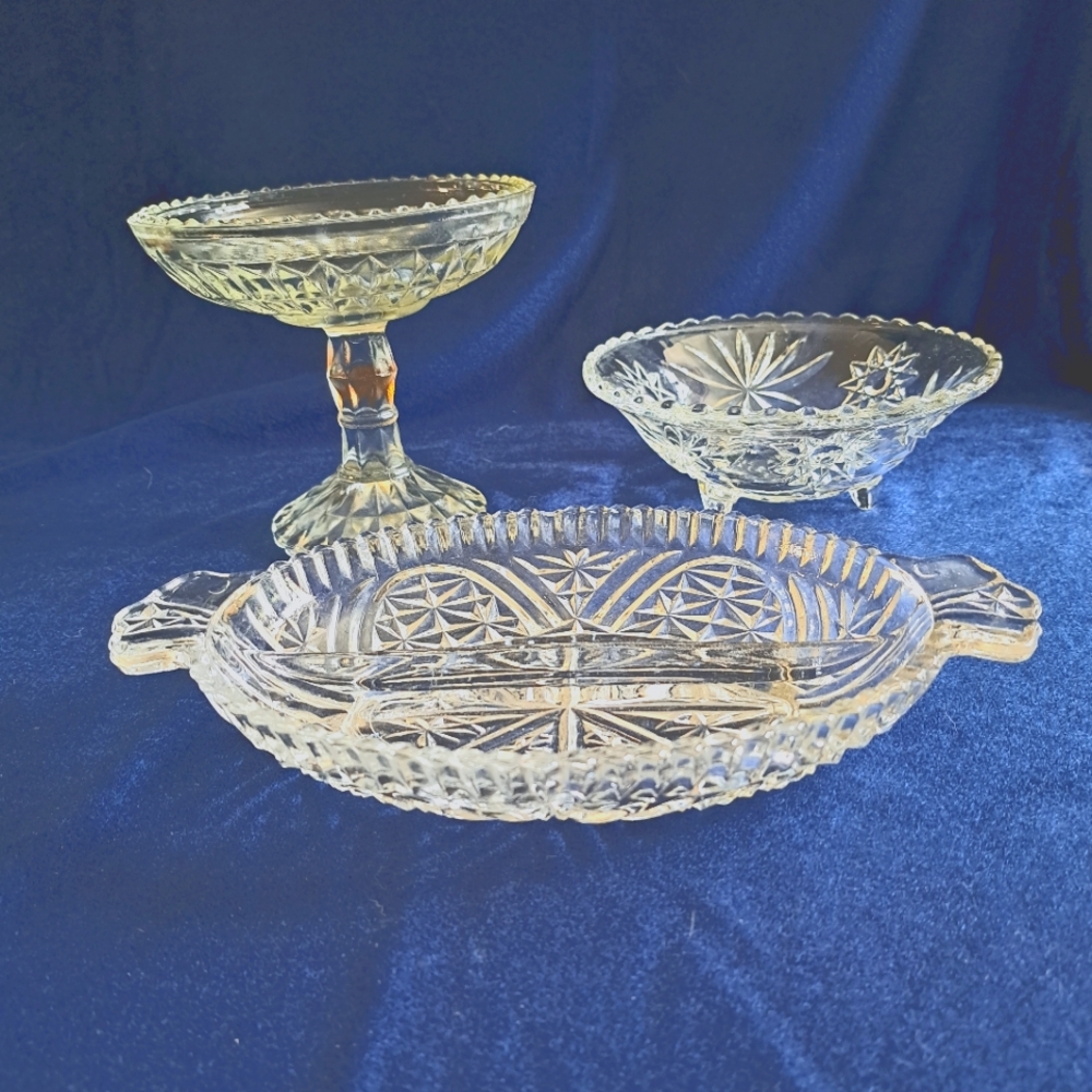 3 Pieces of Vintage Glassware